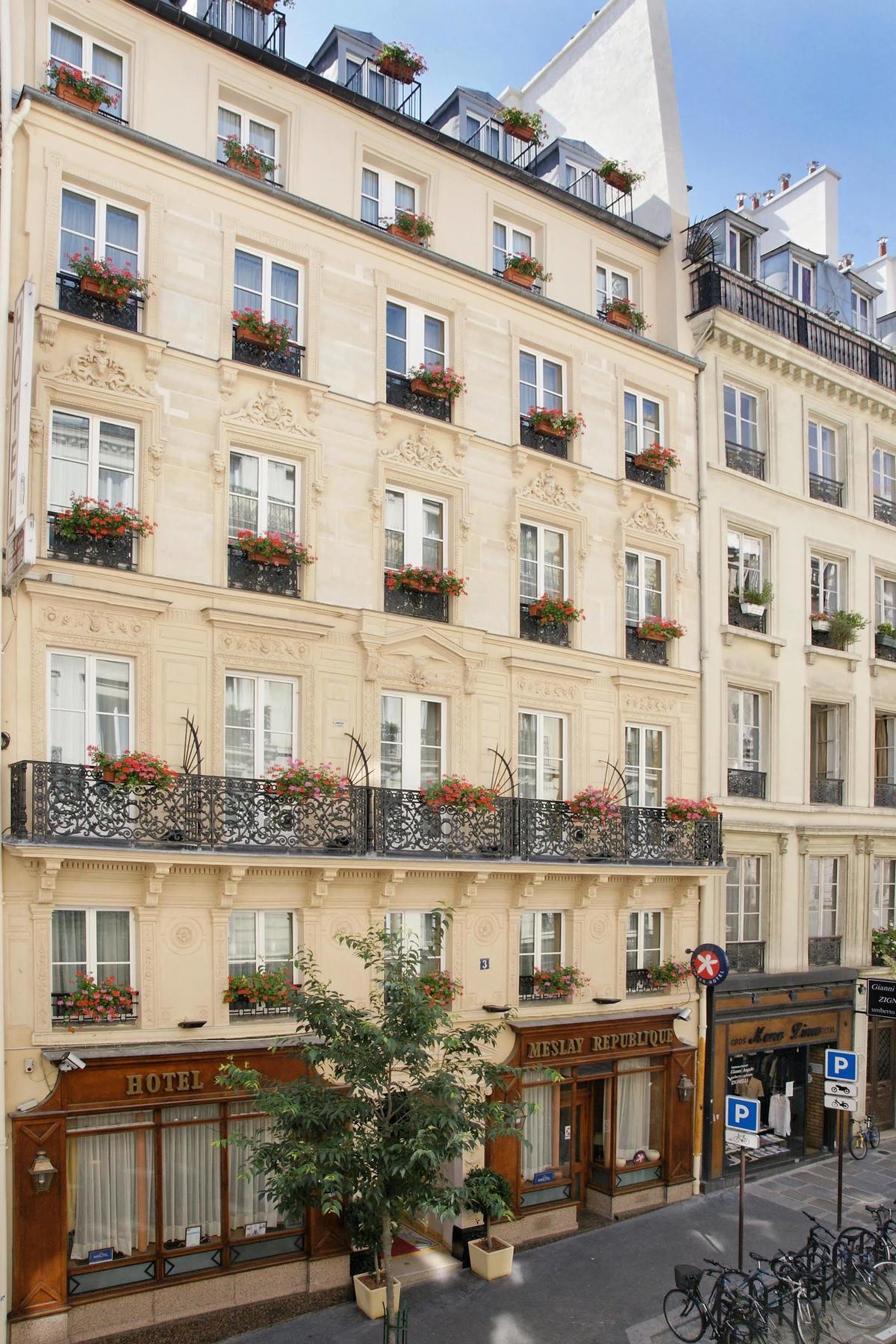 Hotel Meslay Republique Paris Exterior foto